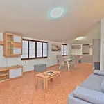 House Natasa 2133