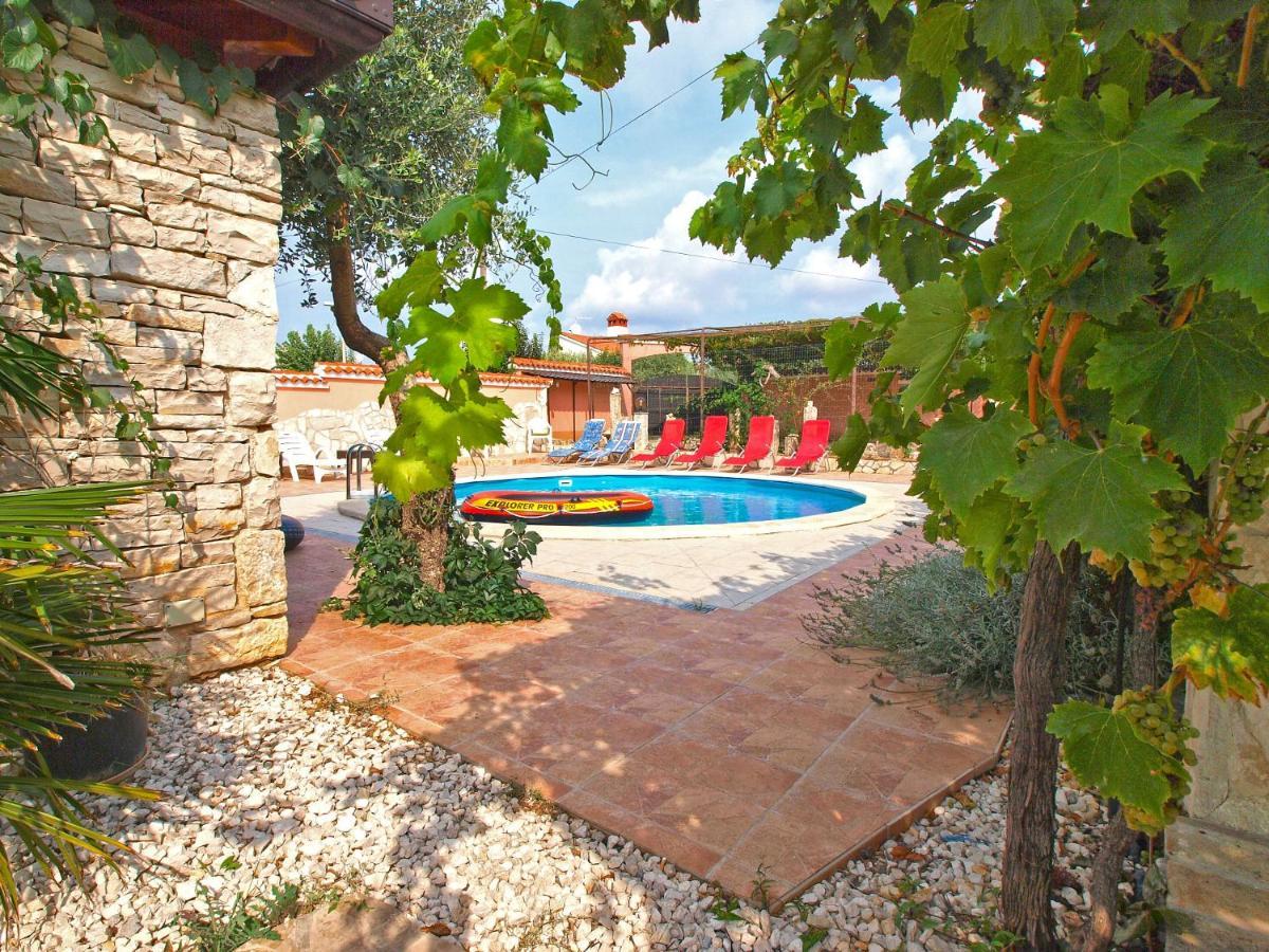 House Natasa 2133 Pula