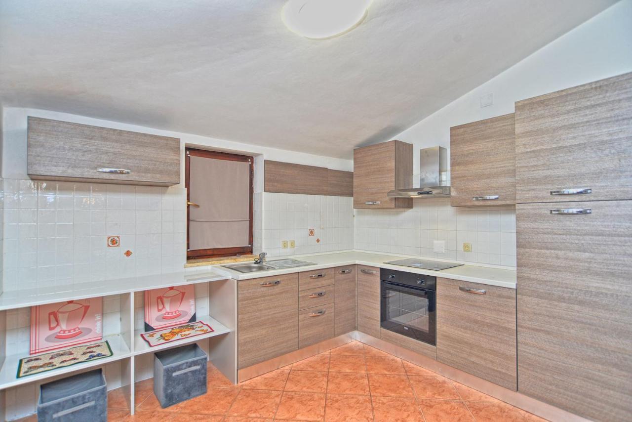 House Natasa 2133