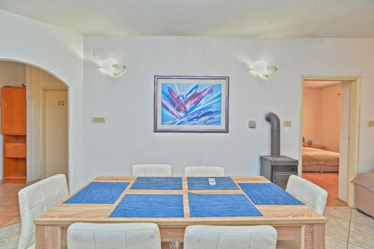 House Natasa 2133